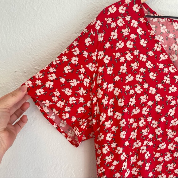 GAP Red Flutter‎ Sleeve Sundress - Picture 3 of 8